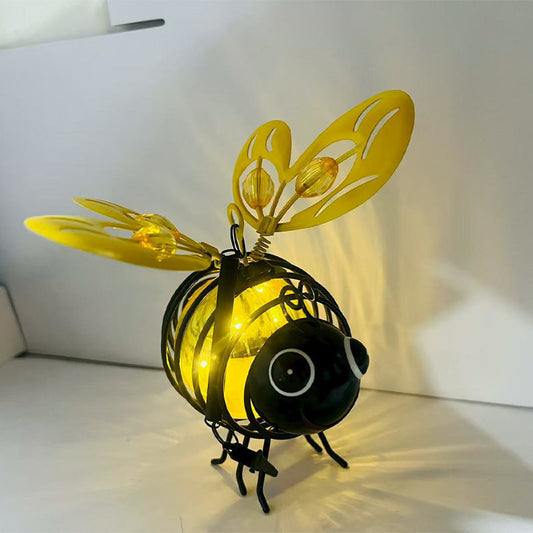 ✨ Magical Garden Glow! Solar-Powered Hanging Bee Lantern. 🐝